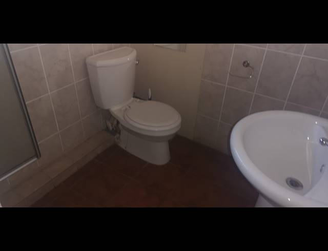 3 BEDROOM FLAT SOLD IN FLORAUNA